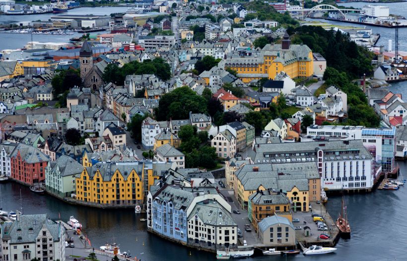 general contractor Ålesund