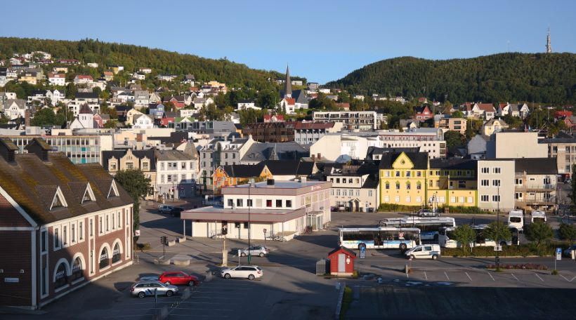 general contractor Harstad